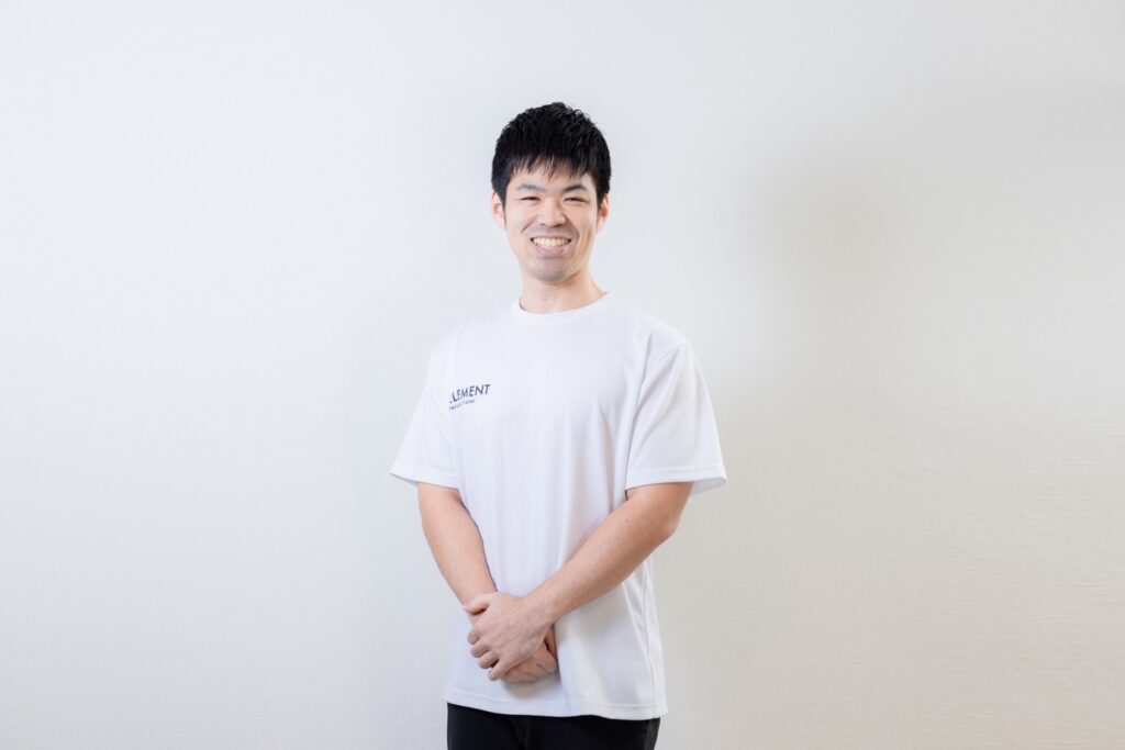 加治佐トレーナー
