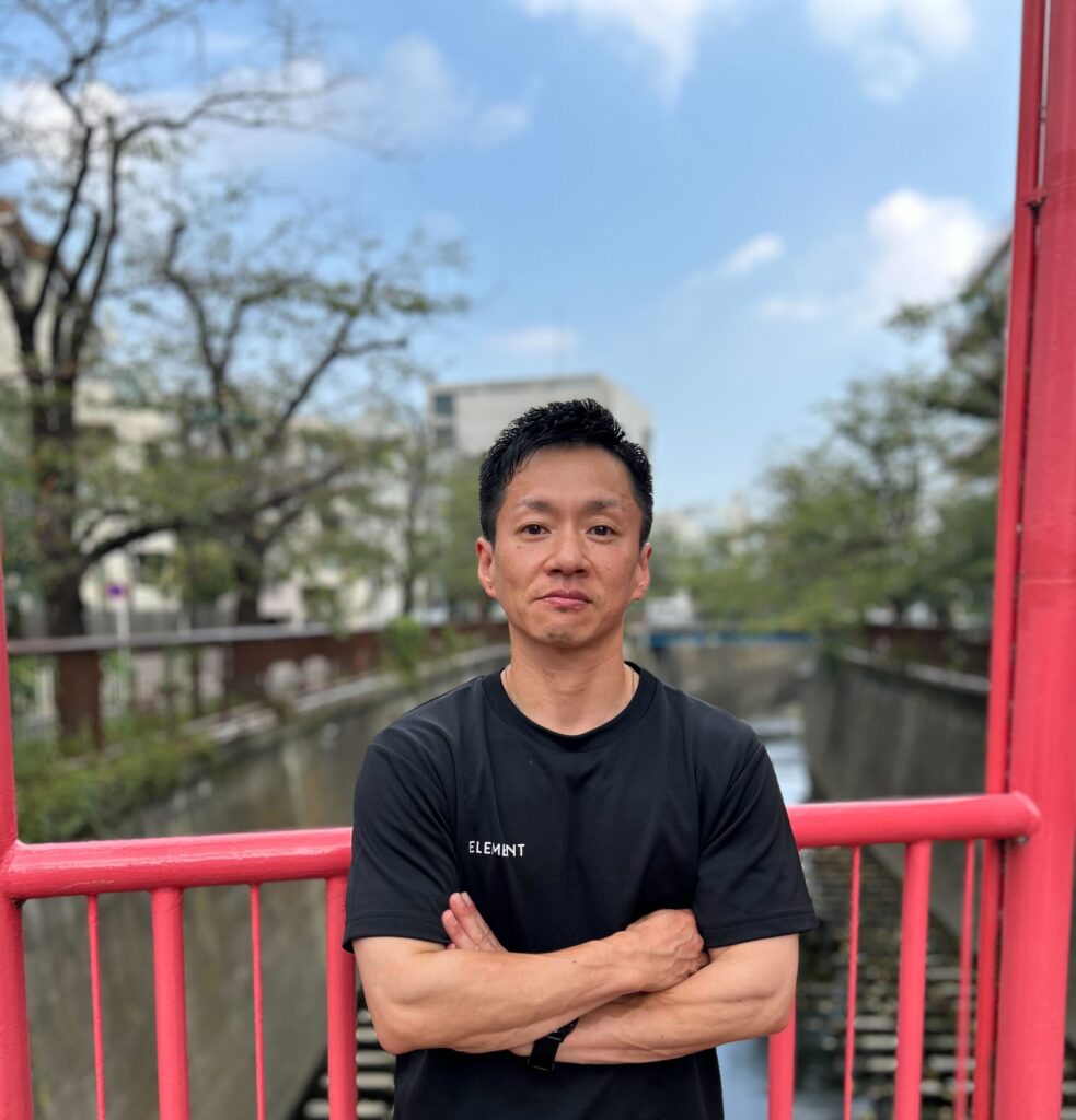 鈴木麻友人トレーナー