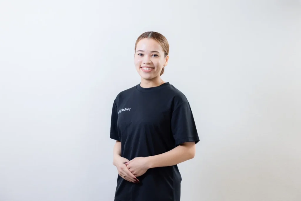 塩津トレーナー